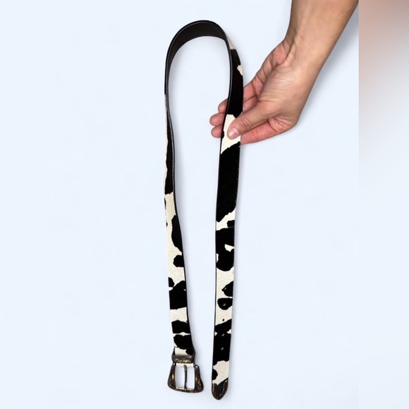 Black and White Animal Print Belt with Silver Buckle - Picture 4 of 7